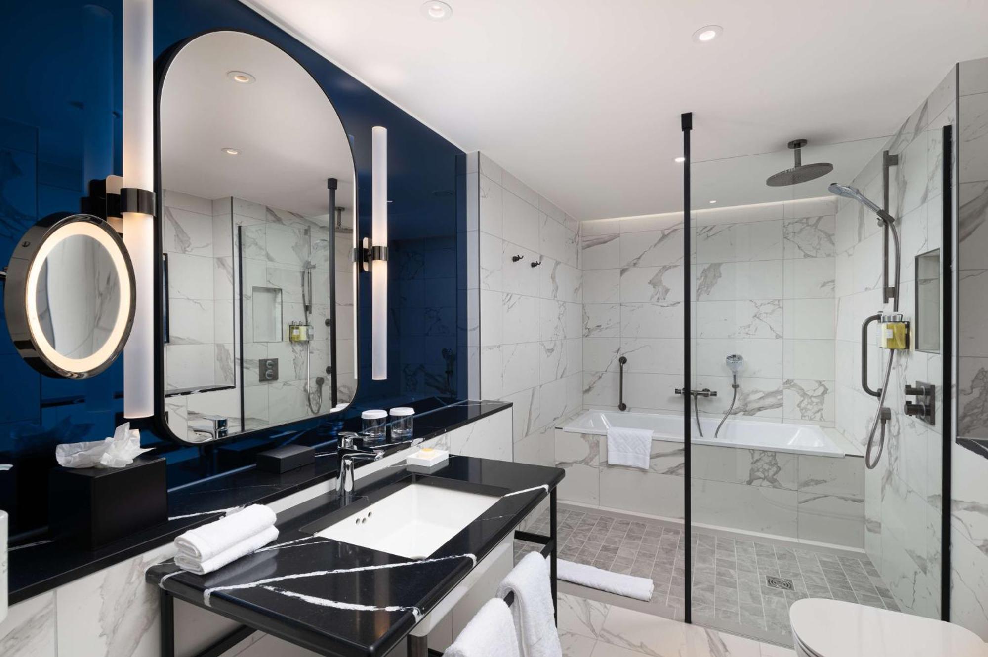 Lost Property St Pauls London, Curio Collection By Hilton Exterior photo